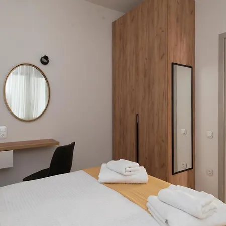 Camara Luxury Apartments Pylos Zewnętrze zdjęcie